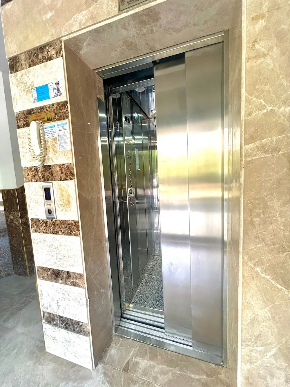 Elevator